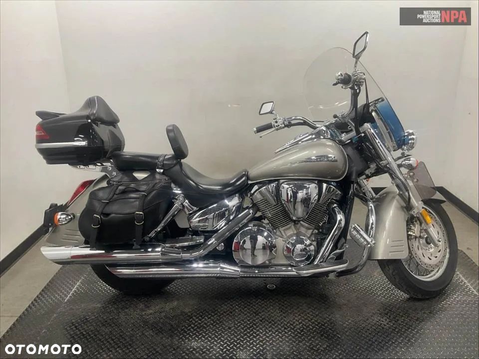 Honda VTX - 12