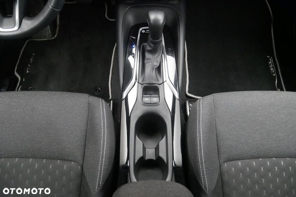 Toyota Corolla - 11
