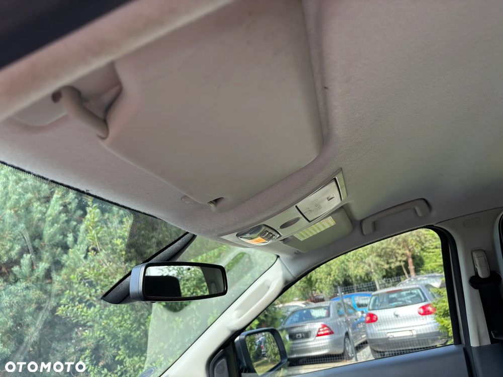 Ford Ranger 2.2 TDCi 4x4 DC XLT - 17