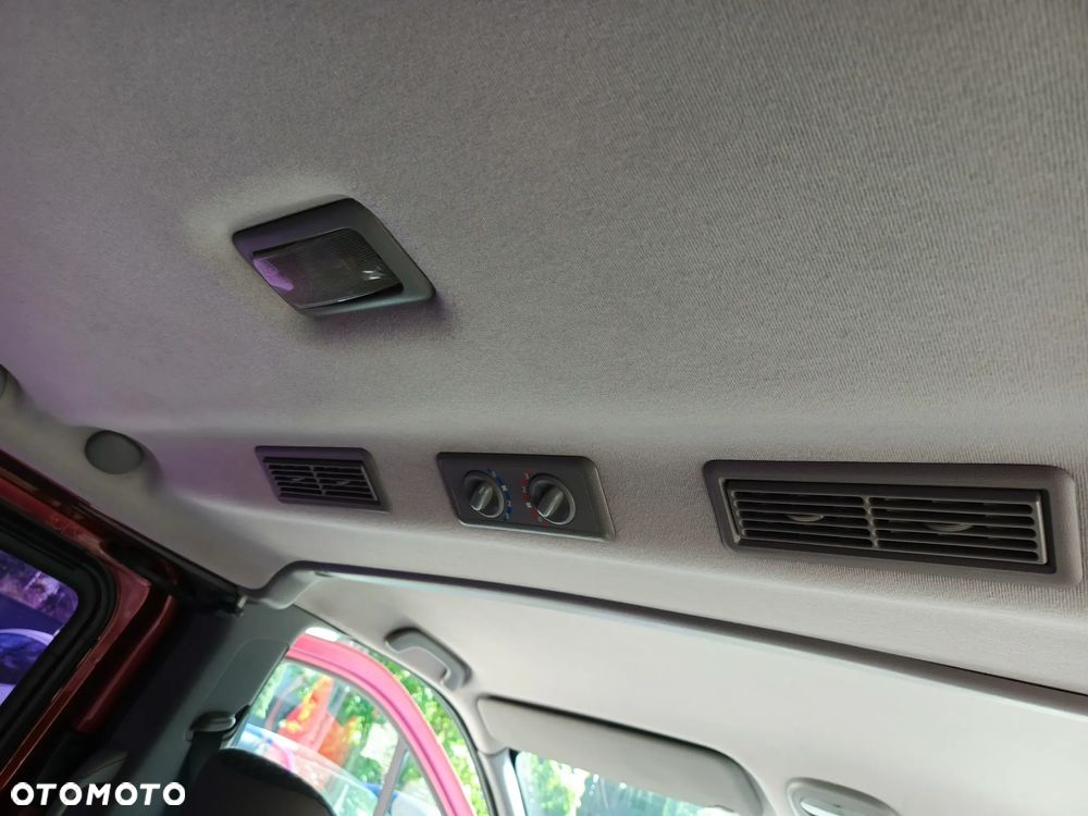 Renault Trafic L1H1 Passenger Lux - 32