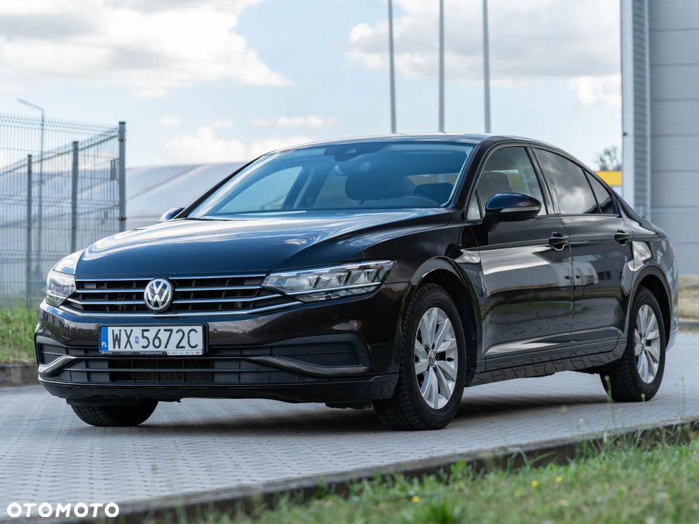Volkswagen Passat 1.5 TSI EVO Business DSG - 1