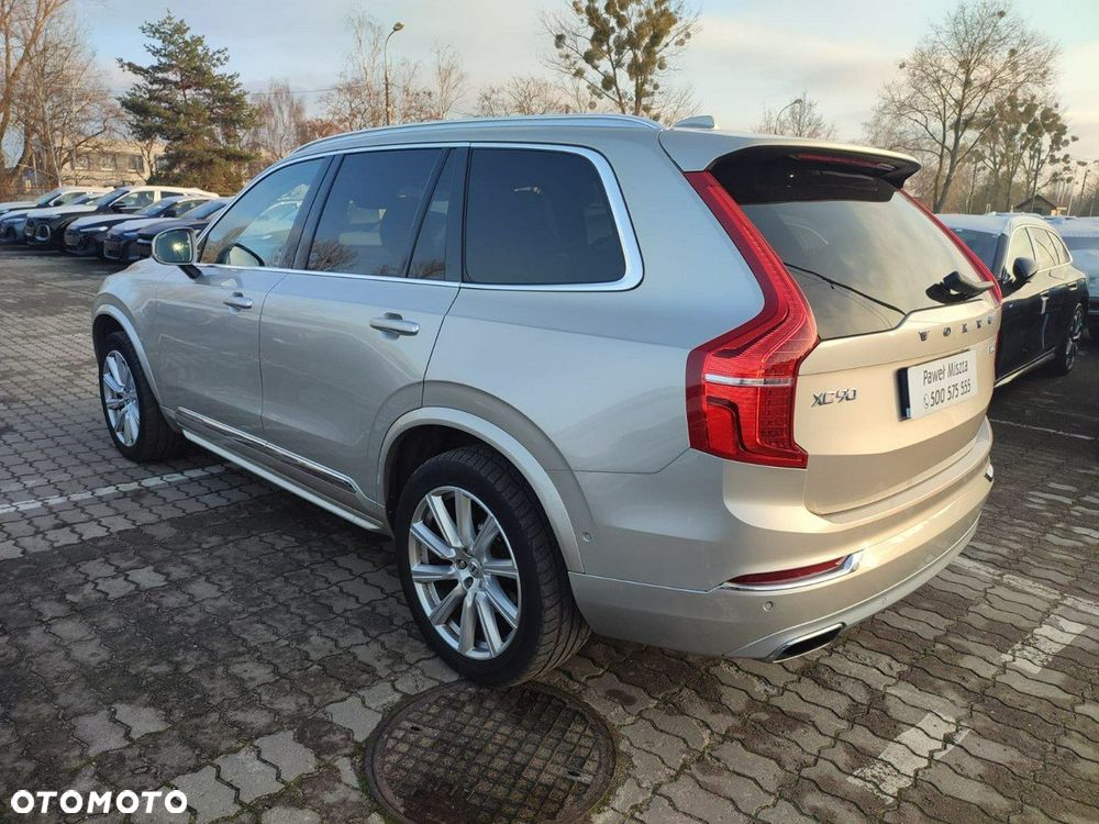 Volvo XC 90 - 12