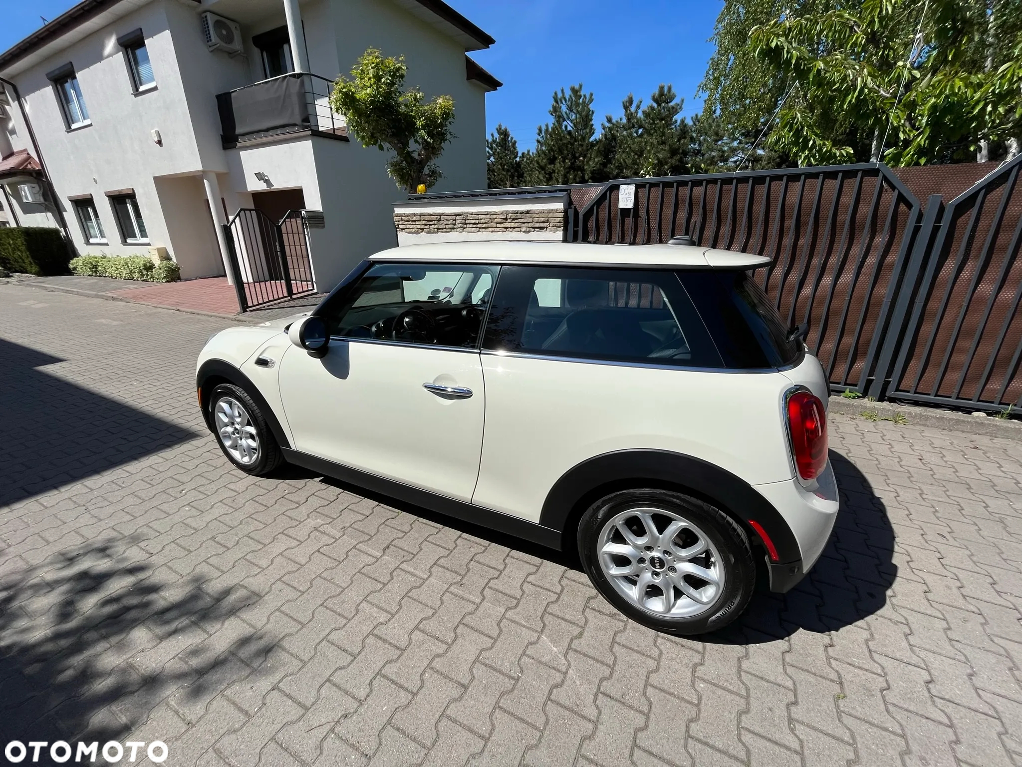 MINI Cooper Standard - 5