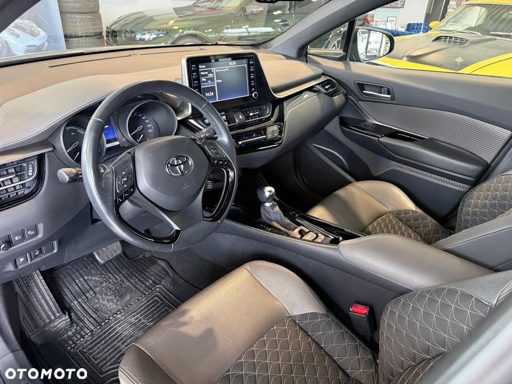 Toyota C-HR 2.0 Hybrid Executive - 7