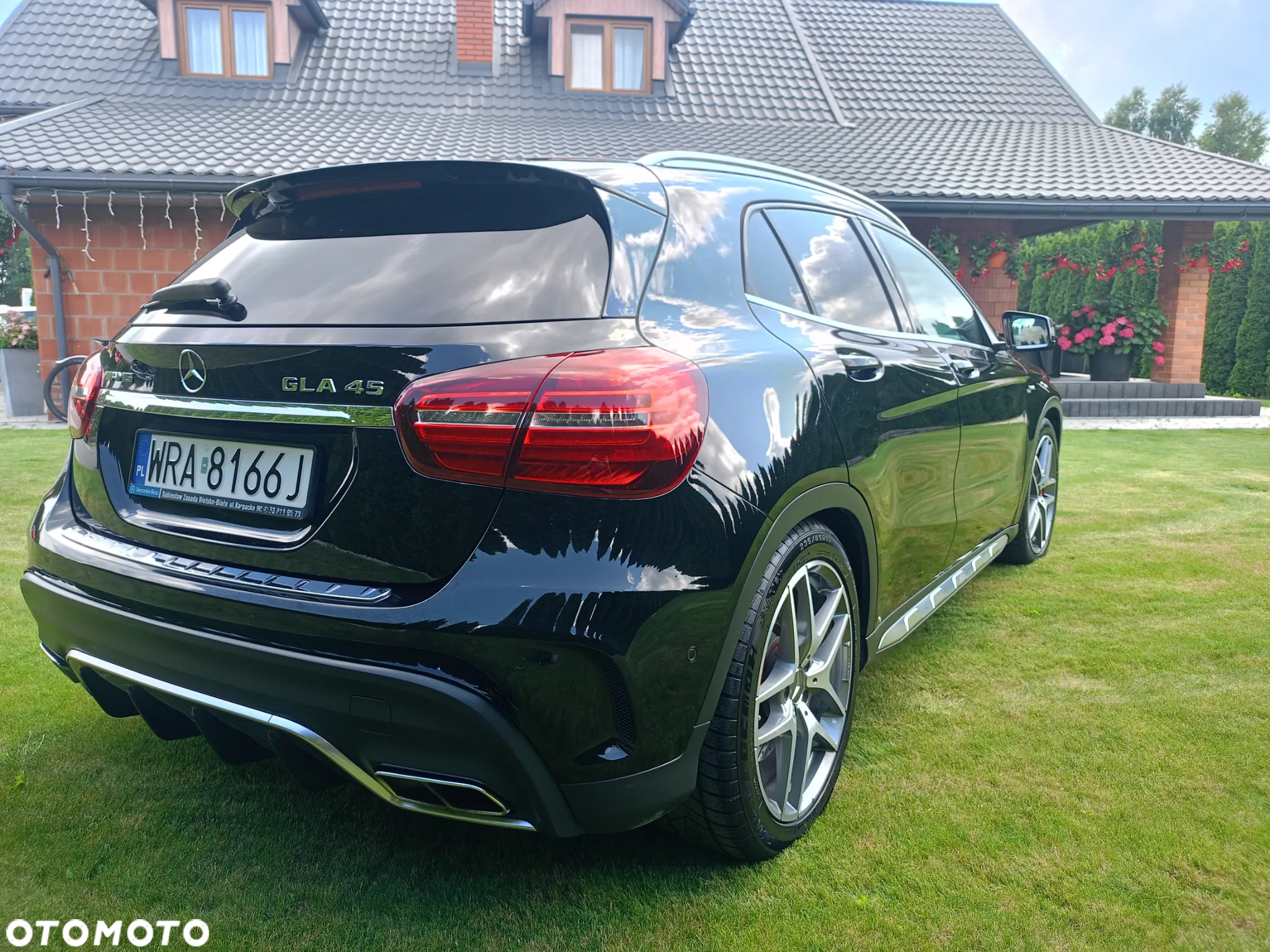 Mercedes-Benz GLA AMG 45 4-Matic - 6