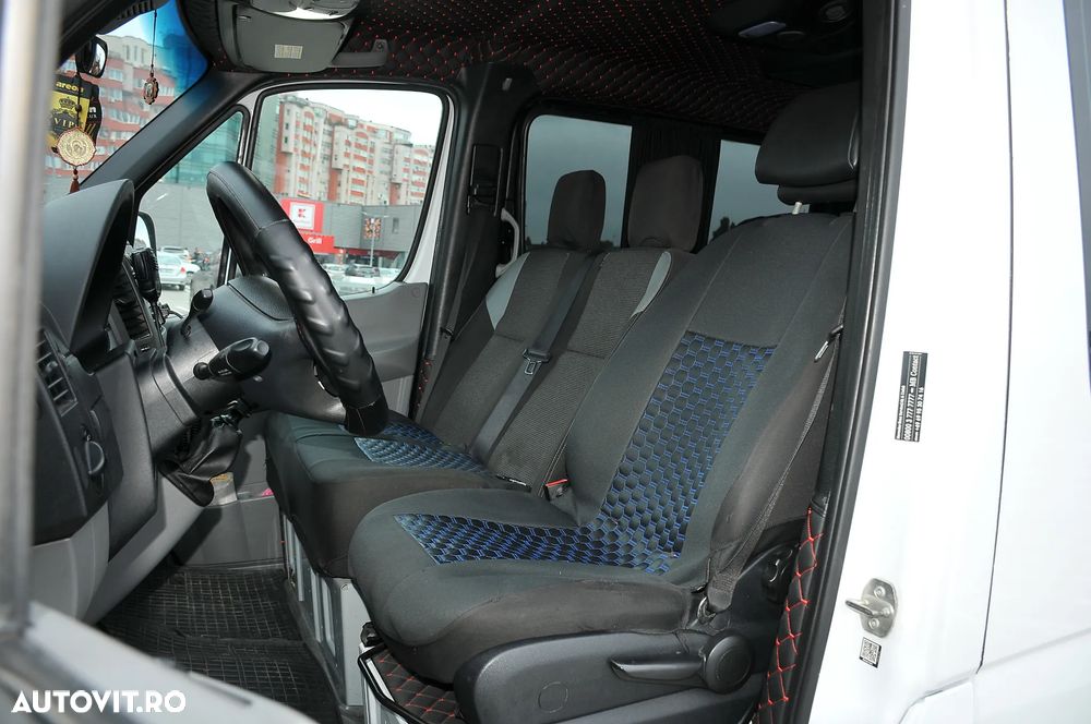 Mercedes-Benz Sprinter - 15