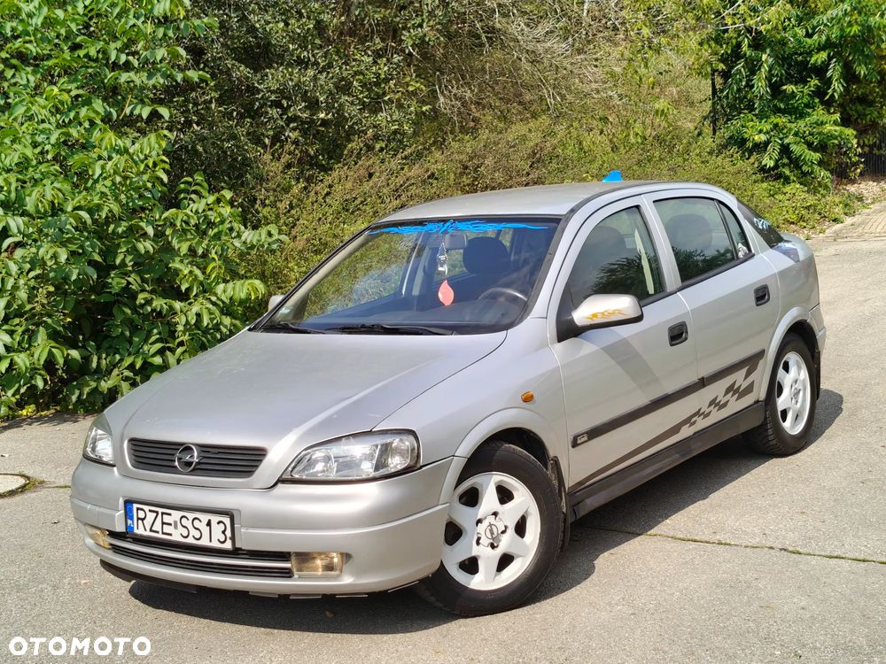 Opel Astra II 2.0 DI Comfort - 28