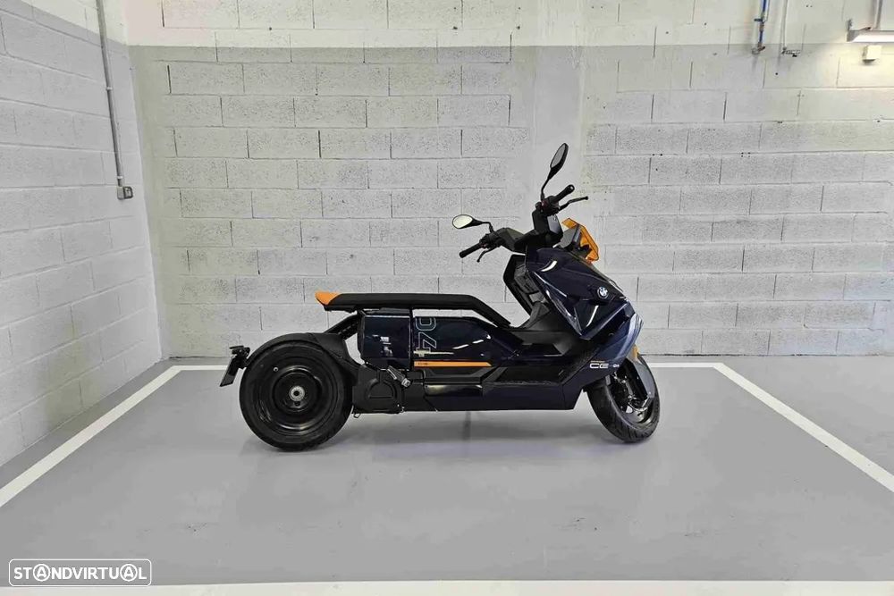 BMW CE 04 - 4