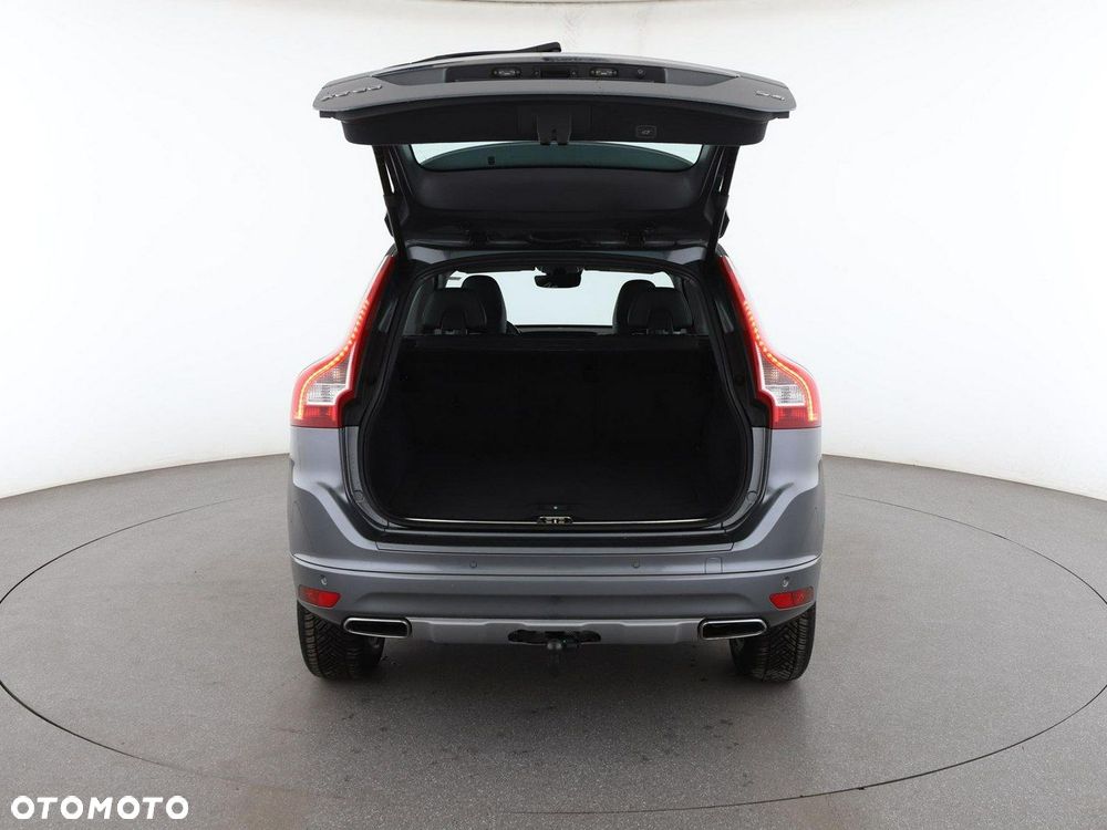 Volvo XC 60 D4 Geartronic Summum - 19