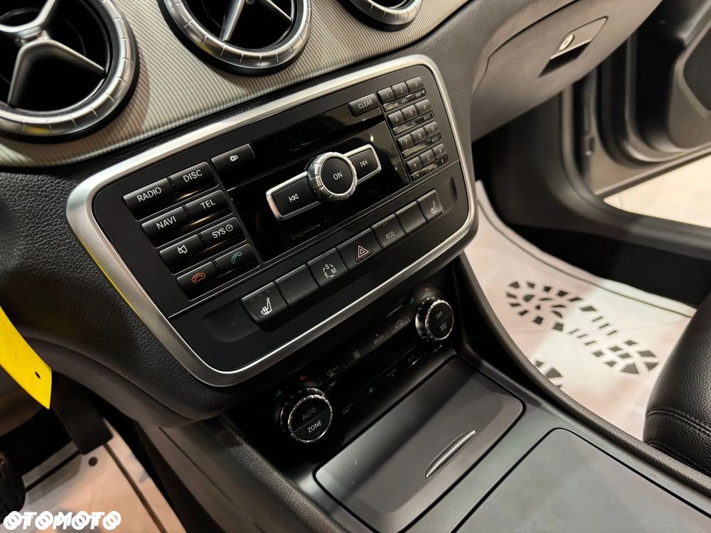 Mercedes-Benz CLA - 28