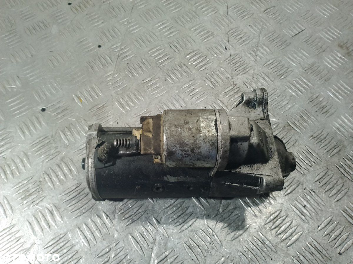 ROZRUSZNIK RENAULT SCENIC II ( 03-09 ) 1.9 DCI - 4