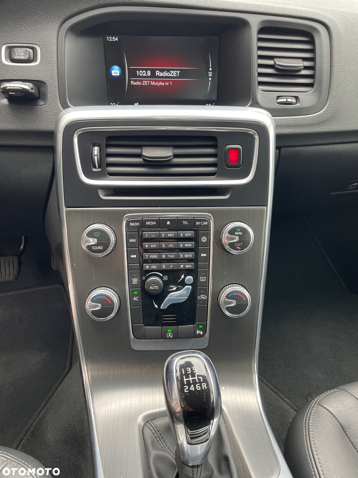 Volvo V60 D2 Summum - 15