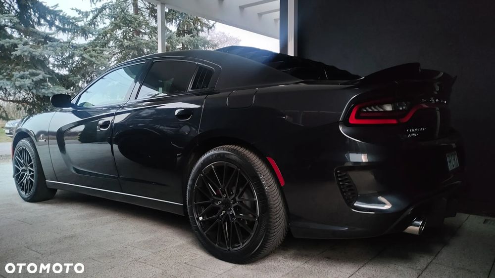 Dodge Charger - 2
