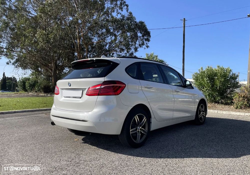 BMW 216 Active Tourer d Line Sport - 4