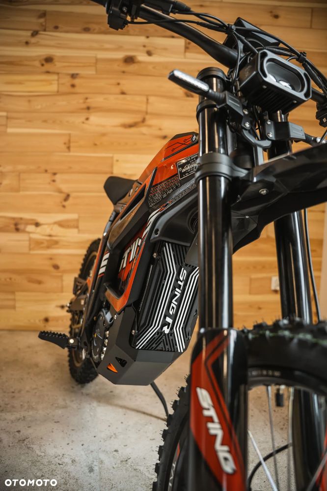 Talaria Sting R - 8
