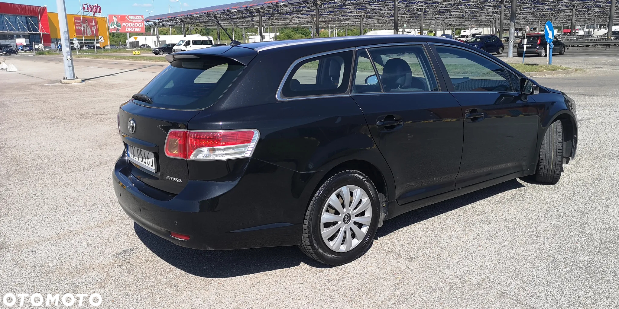 Toyota Avensis 1.8 Luna - 5