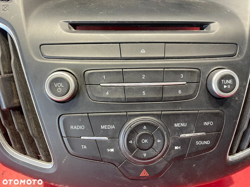 PANEL RADIA FORD F1ET18K811AC - 2