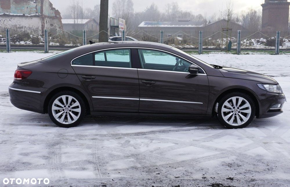 Volkswagen Passat CC - 2