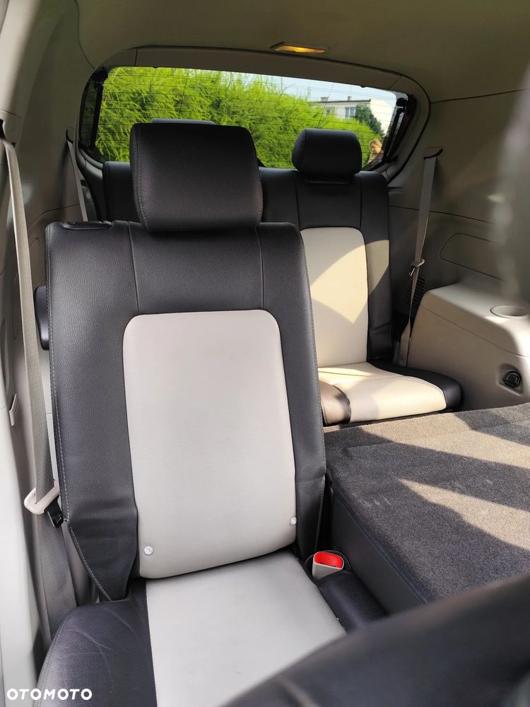 Chevrolet Captiva 2.2 D LTZ - 17