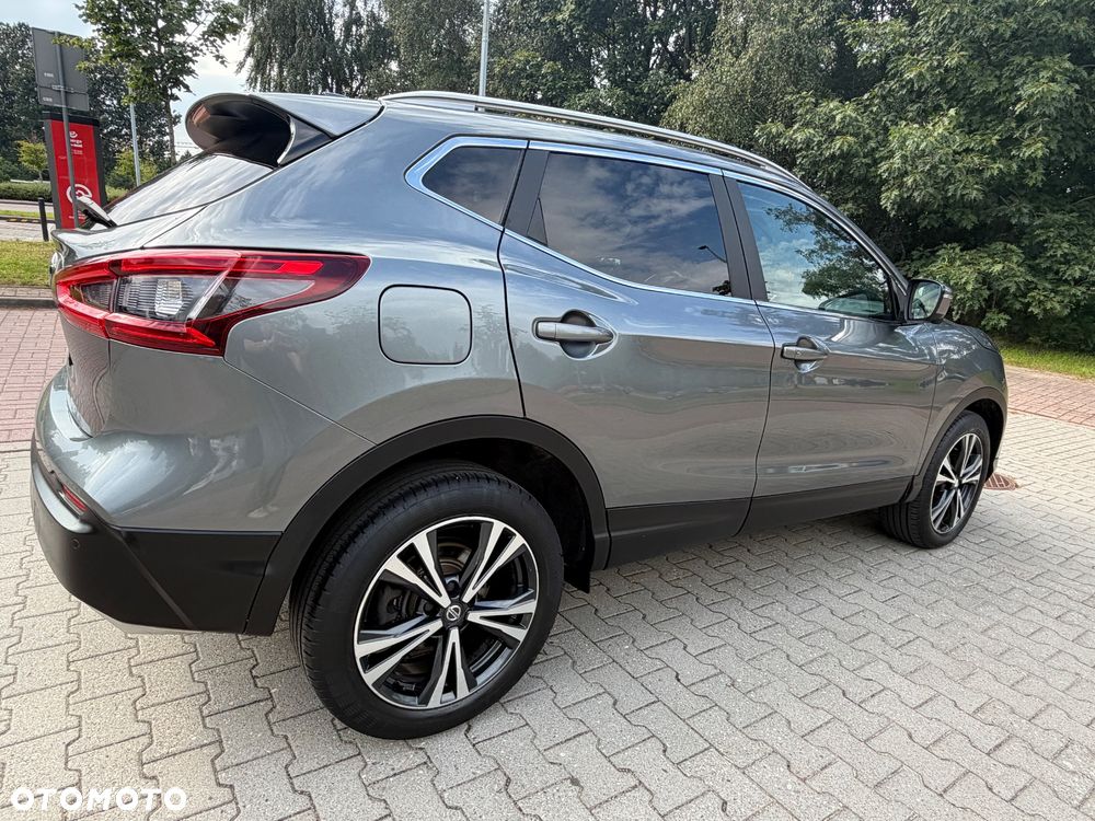 Nissan Qashqai 1.3 DIG-T N-Connecta EU6d - 4