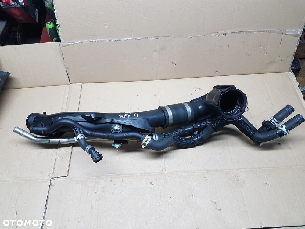 TOYOTA RAV4 IV 2.0 D4D PRZEWÓD INTERCOOLERA PRZEWÓD WODY - 1