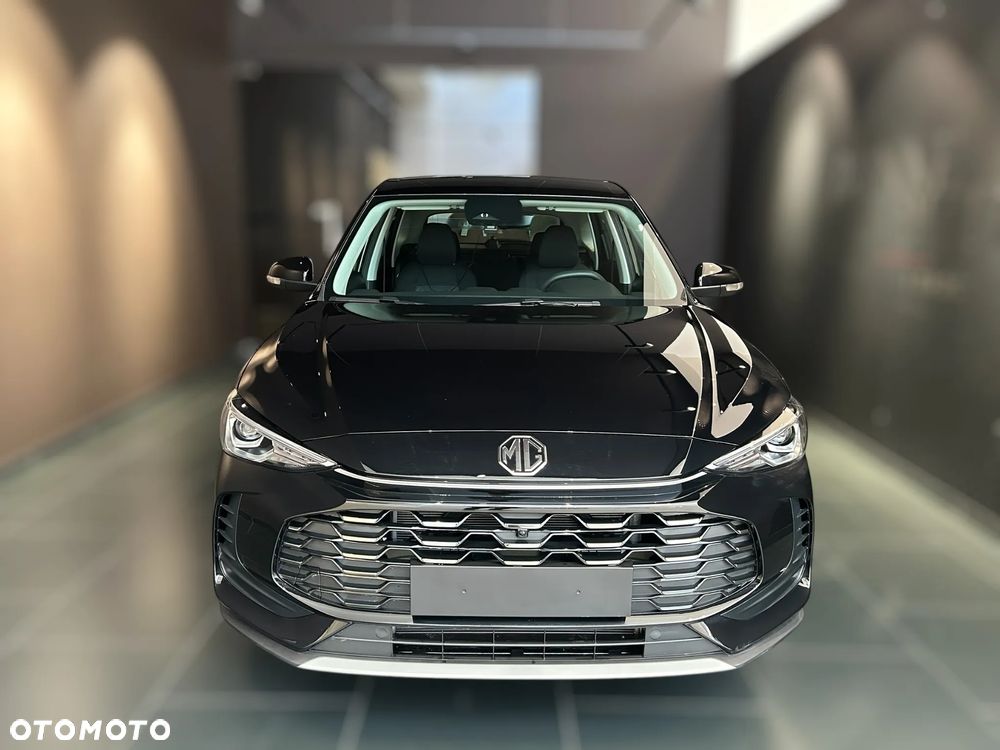MG ZS Hybrid+ - 5