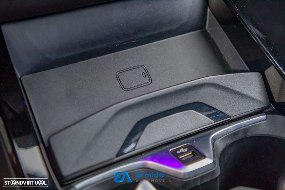 BMW 118 i Pack Desportivo M Auto - 33