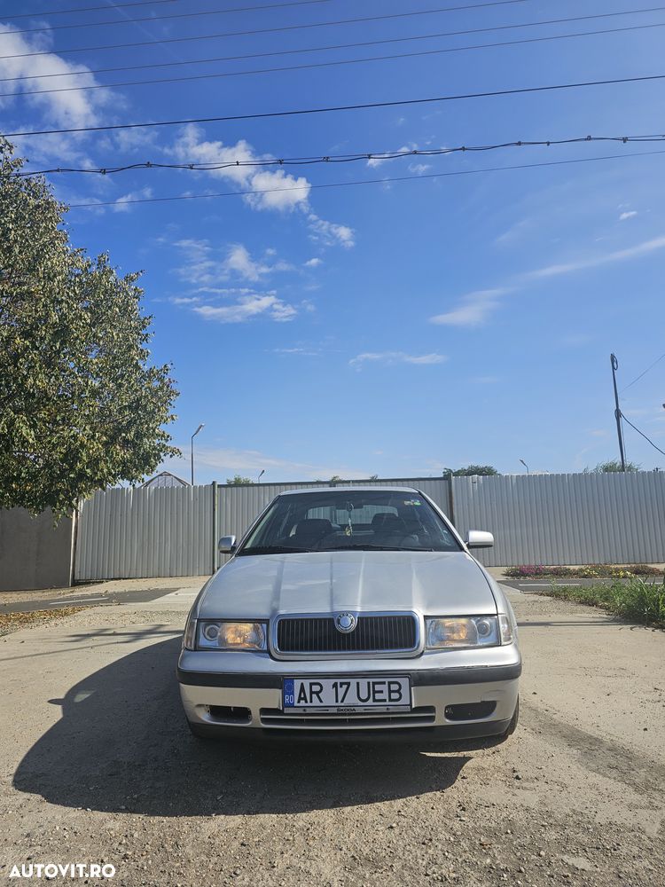 Skoda Octavia - 1