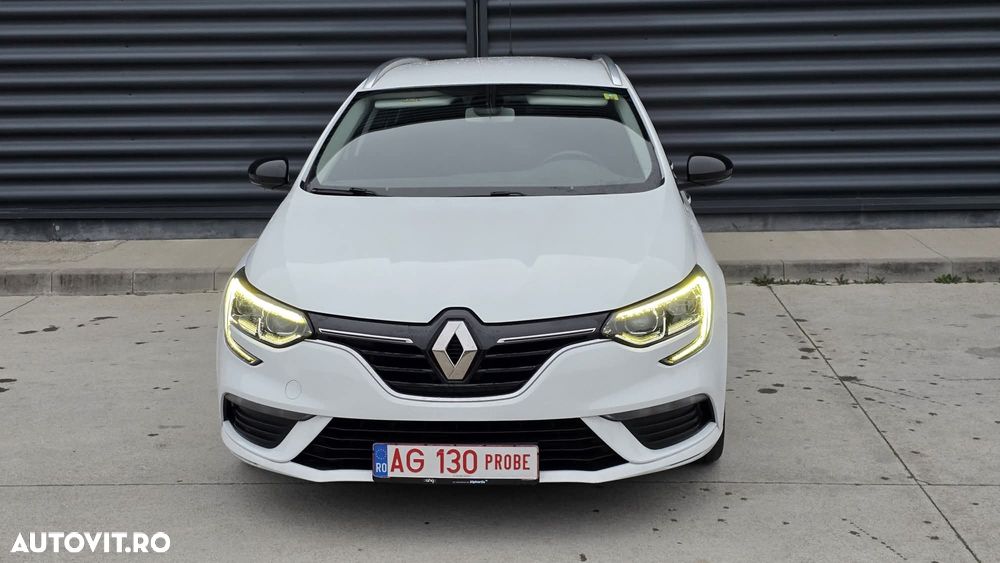 Renault Megane TCe 140 GPF EDC Techno - 4