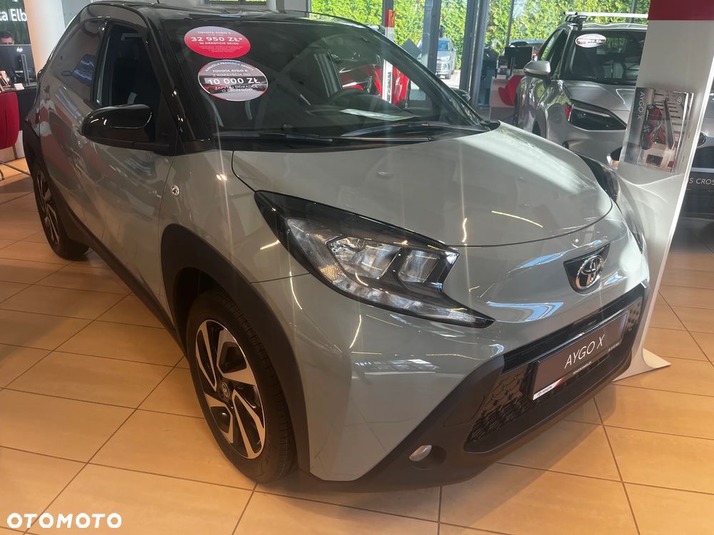 Toyota Aygo X 1.0 VVT-i Style - 1
