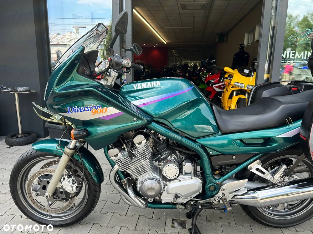Yamaha XJ - 18