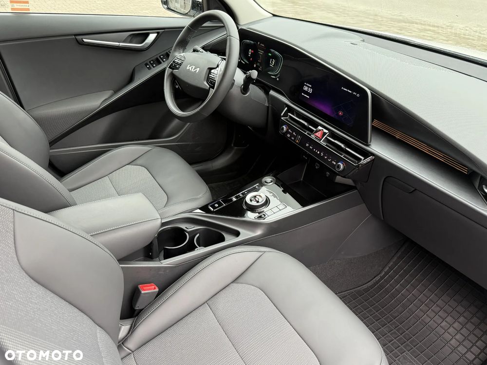 Kia Niro 1.6 GDI Hybrid L - 26