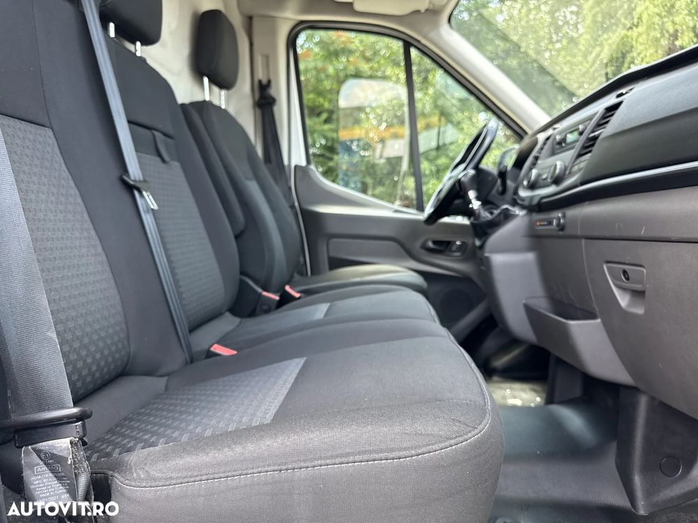 Ford Transit - 11