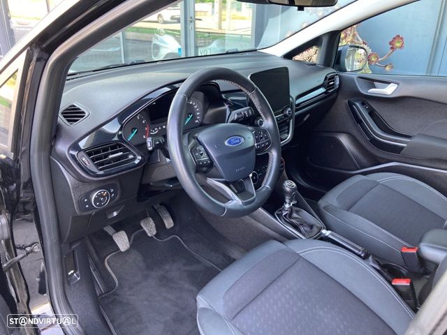 Ford Fiesta 1.0 EcoBoost S&S TITANIUM - 9
