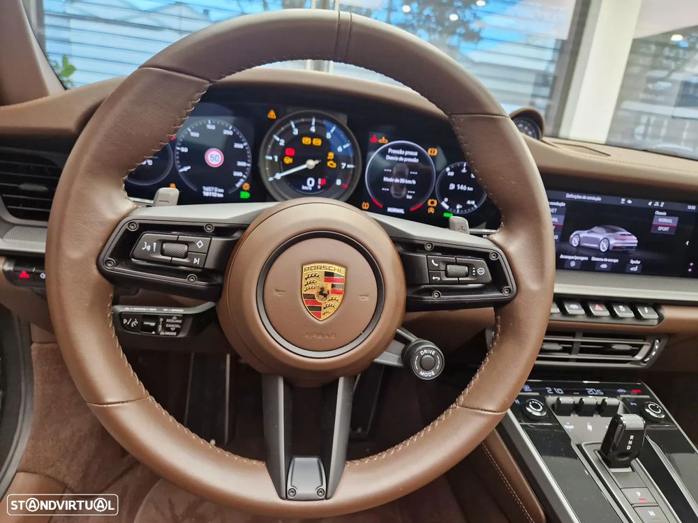 Porsche 911 (992) Carrera S Cabriolet PDK - 26