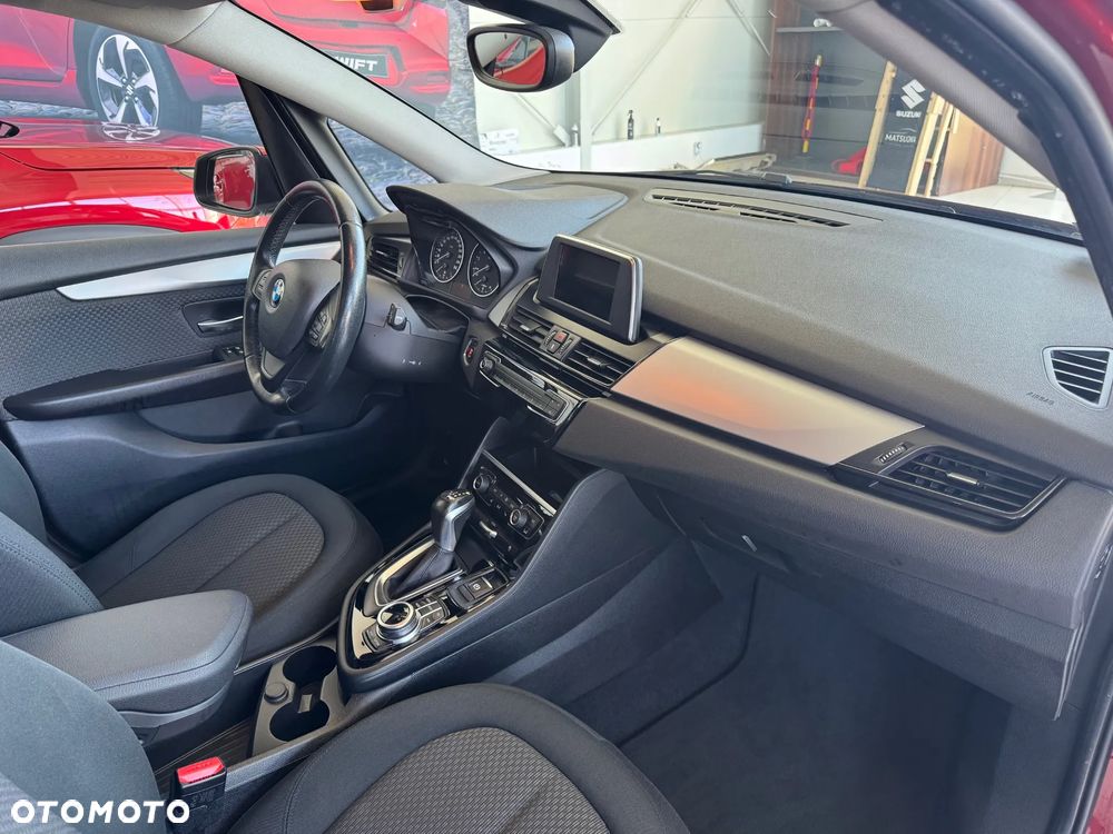 BMW Seria 2 218i Advantage - 6