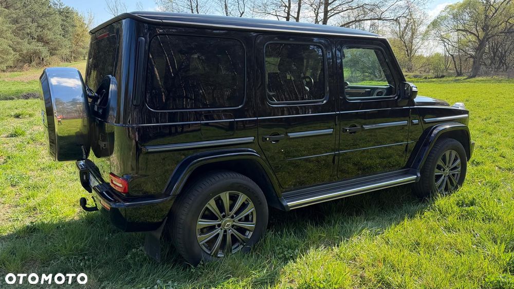 Mercedes-Benz Klasa G 400 d - 4