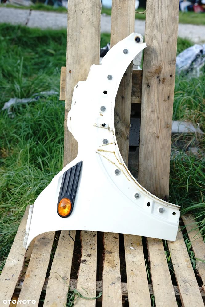 Błotnik przód przedni prawy Mini Cooper R56 Pepper White