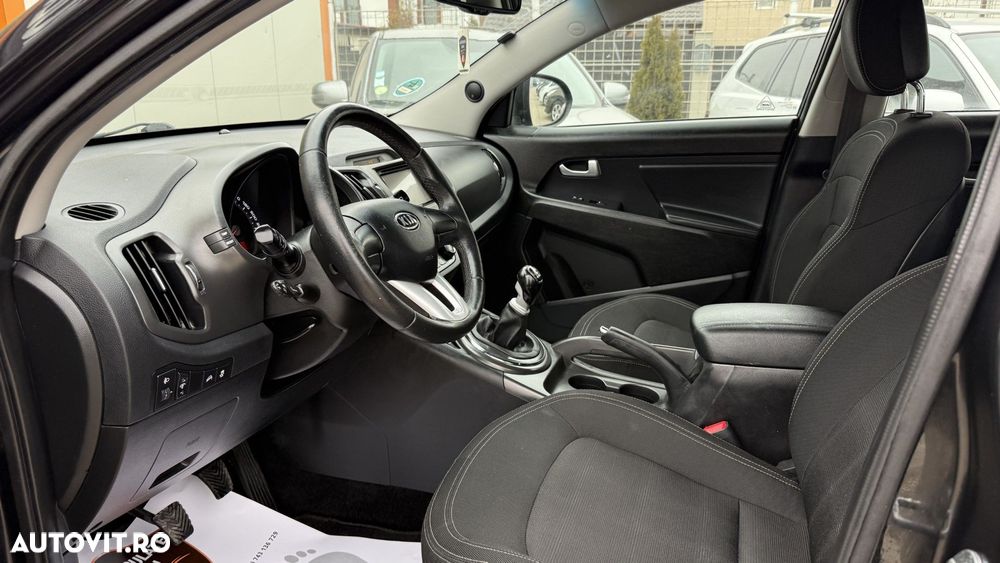 Kia Sportage - 12