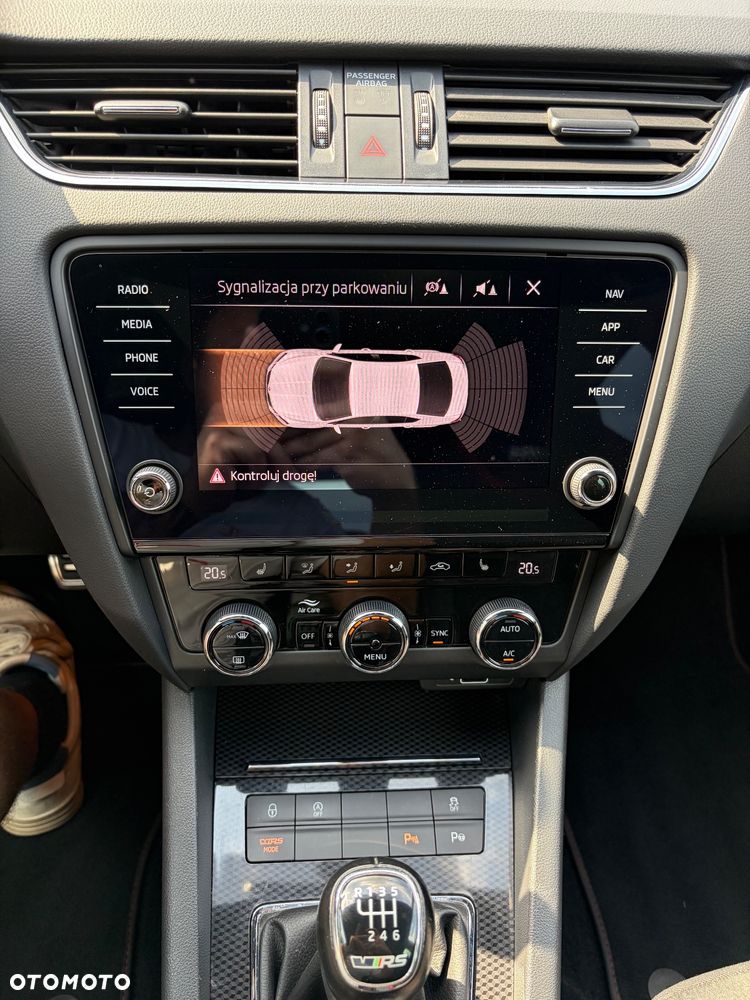 Skoda Octavia 2.0 TSI RS 230 - 17