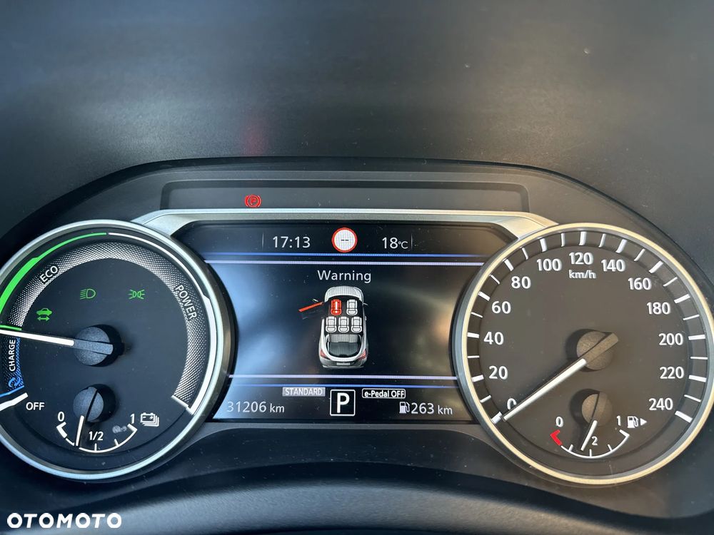 Nissan Juke 1.6 Hybrid N-Design AMT - 17