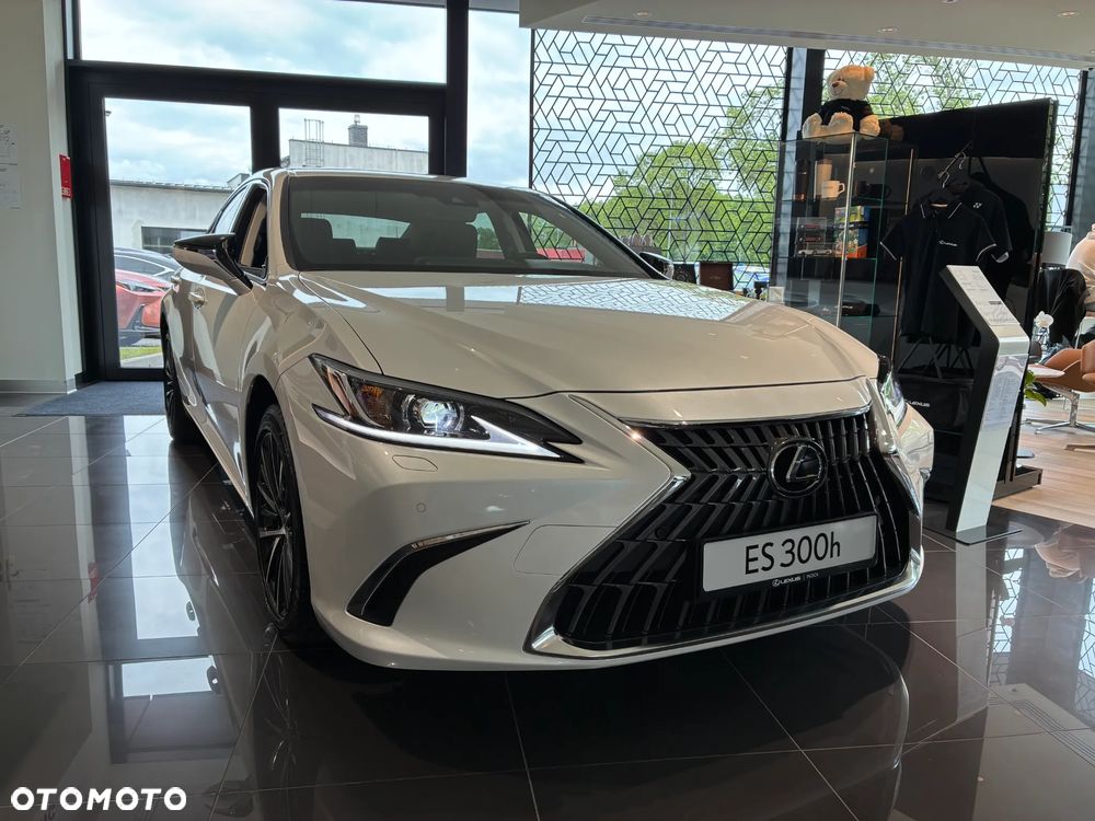 Lexus ES 300h Business Edition