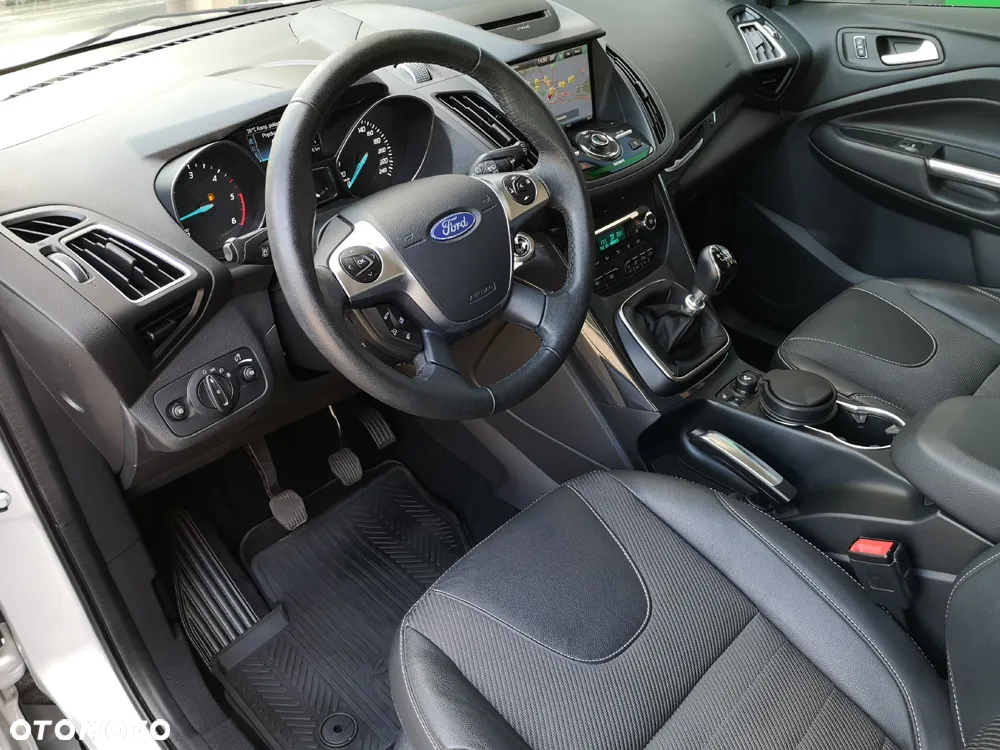 Ford Kuga 2.0 TDCi 4WD Titanium - 18
