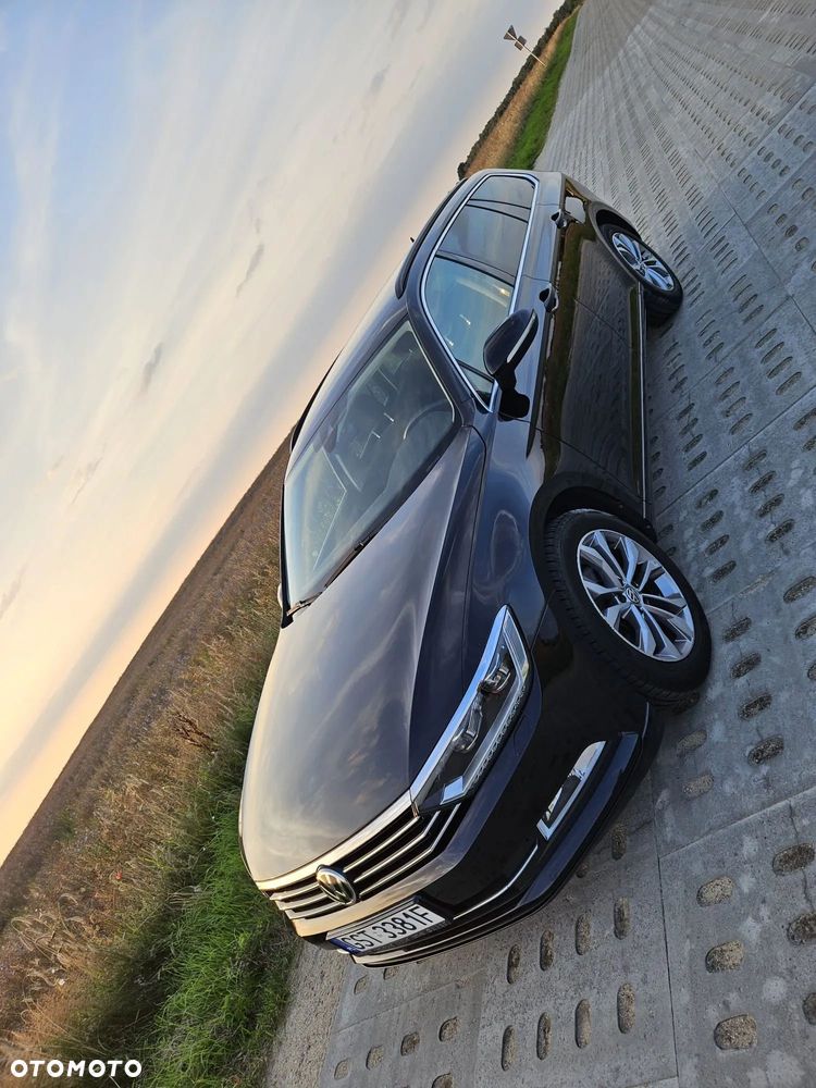 Volkswagen Passat 2.0 TDI (BlueMotion Technology) Comfortline - 3