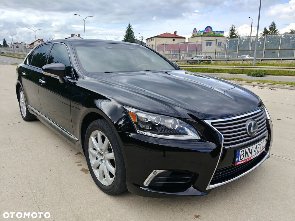 Lexus LS 600h L - 2