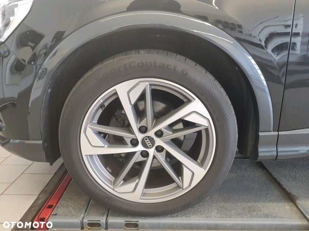 Audi Q3 35 TDI S tronic - 9
