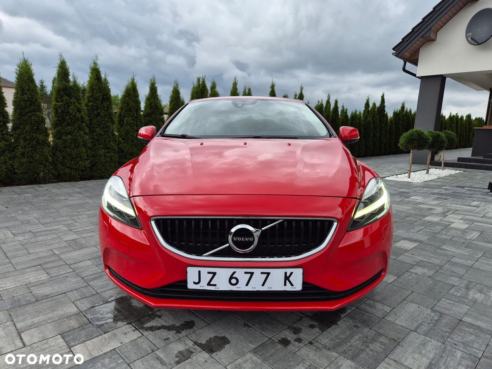 Volvo V40 T2 Drive-E Momentum - 11