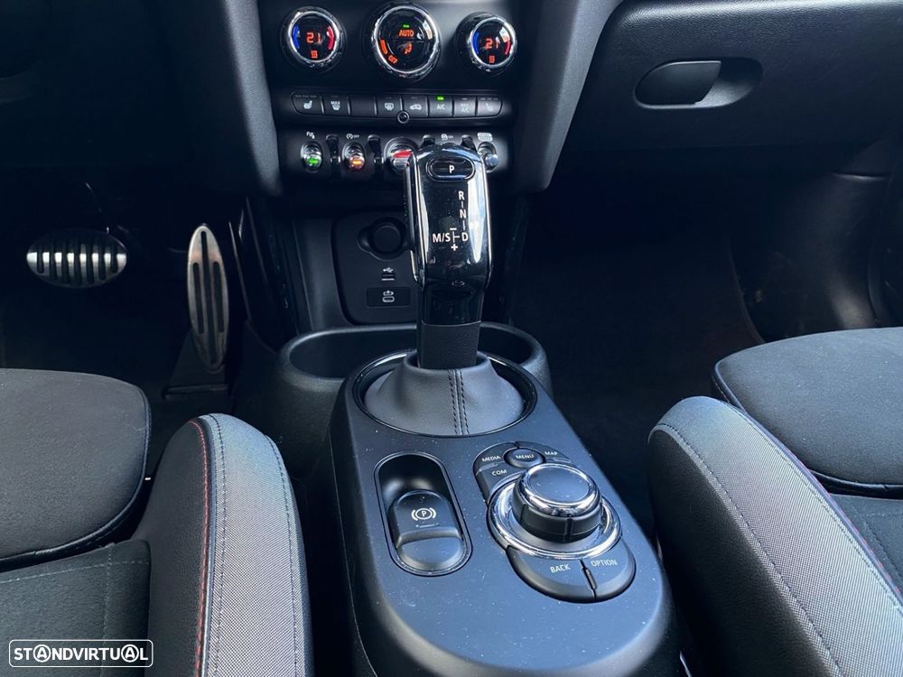 MINI 3 Portas John Cooper Works Auto Desportiva - 12
