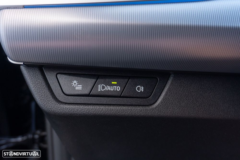 BMW 225xe Active Tourer e xDrive Pack Desportivo M - 20