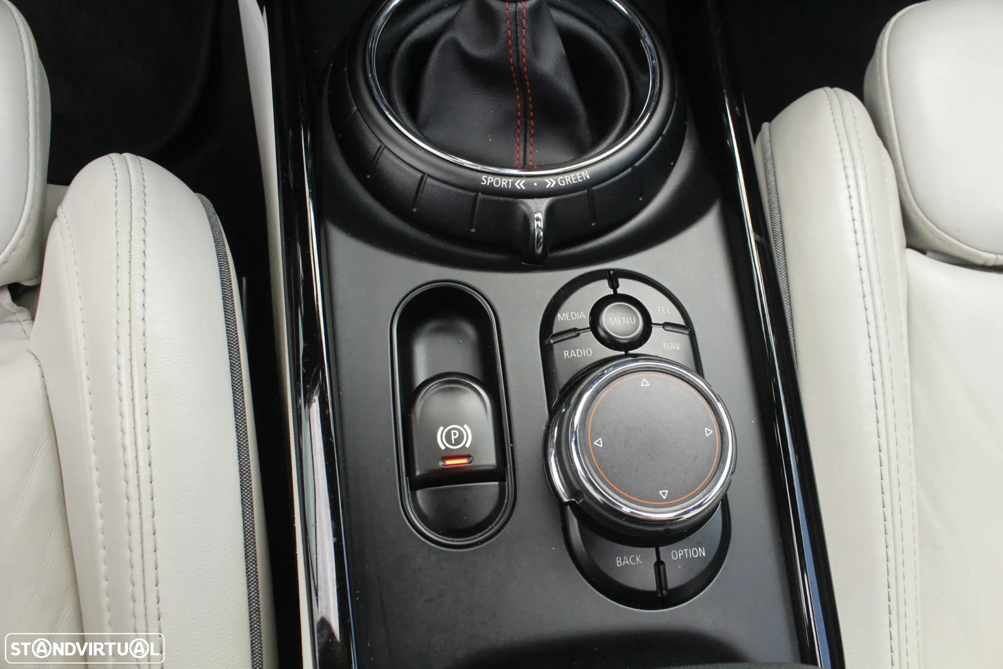 MINI Clubman Cooper S All4 Aut. - 27